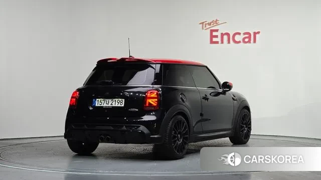 Mini Cooper S 2022 Черный из Кореи