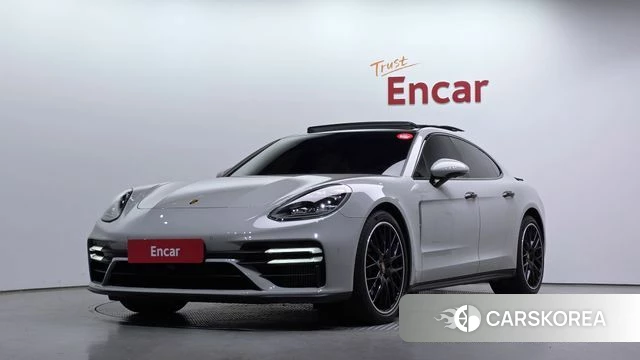 Porsche Panamera (971) 2022 Серебристо-серый из Кореи
