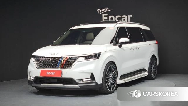 Kia Carnival 4th generation 2023 Белый из Кореи