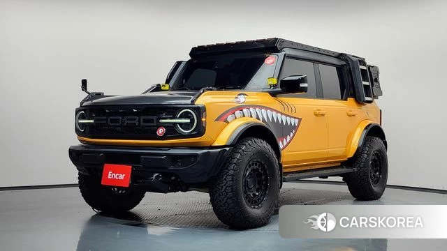 Ford Bronco 6th Generation 2022 Желтый из Кореи