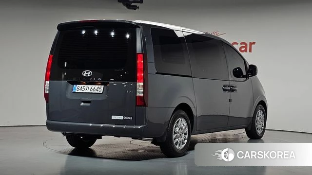 Hyundai Staria 2025 Серый из Кореи