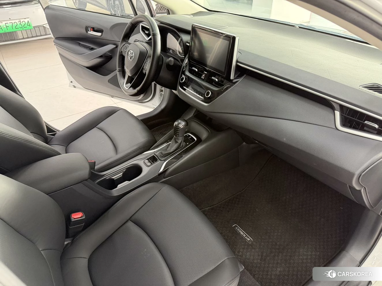 Toyota Corolla 2021 Белый из Китая