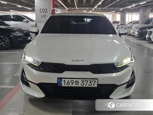 Kia K5 3rd generation 2022 Белый из Кореи