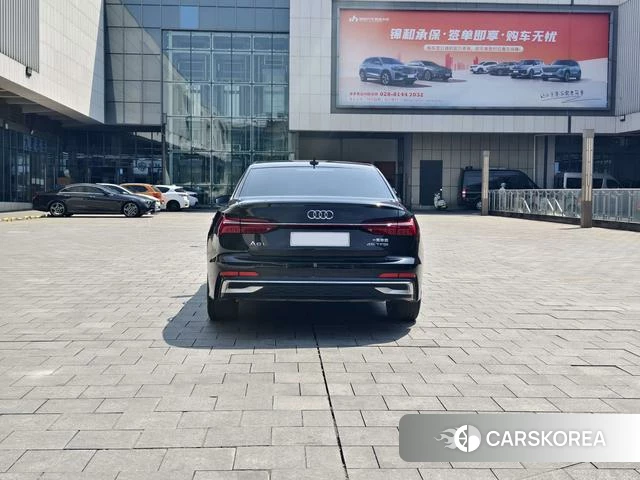 Audi A6L 2023 Черный из Китая