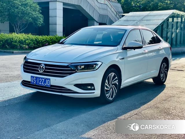 Volkswagen Sagitar 2022 Белый из Китая