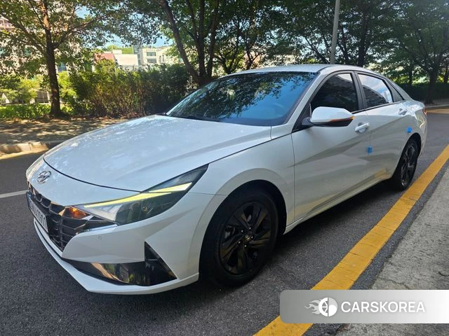 Hyundai Avante (CN7) 2022 Белый из Кореи