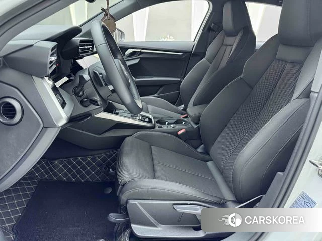 Audi A3 2024 Белый из Китая