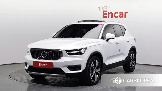Volvo XC40 2021 Белый из Кореи