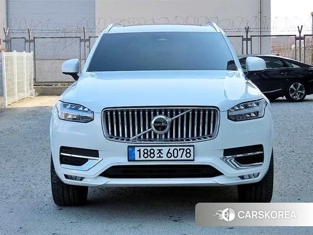 Volvo XC90 second Generation 2025 Белый из Кореи