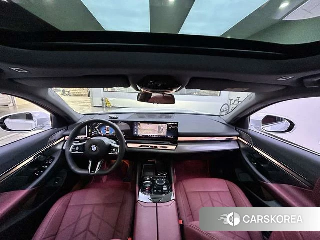 BMW 5 series 2025 Белый из Китая