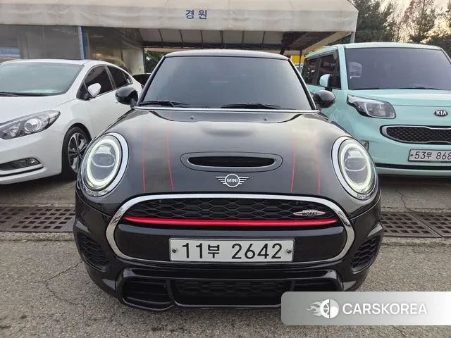 Mini Cooper S 2019 Черный из Кореи
