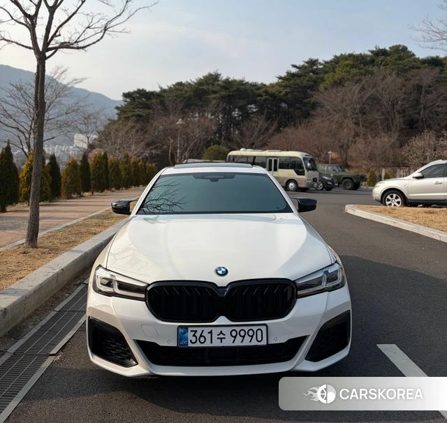 BMW 5 Series (G30) 2020 Белый из Кореи
