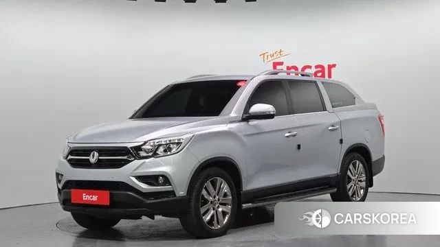 Ssangyong Rexton Sports 2018 Серебристо-серый из Кореи
