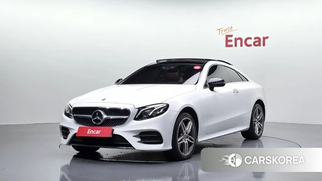 Mercedes-Benz E-Class W213 2018 Белый из Кореи
