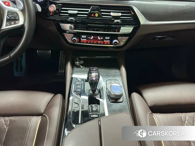 BMW 6 series GT 2022 Черный из Китая
