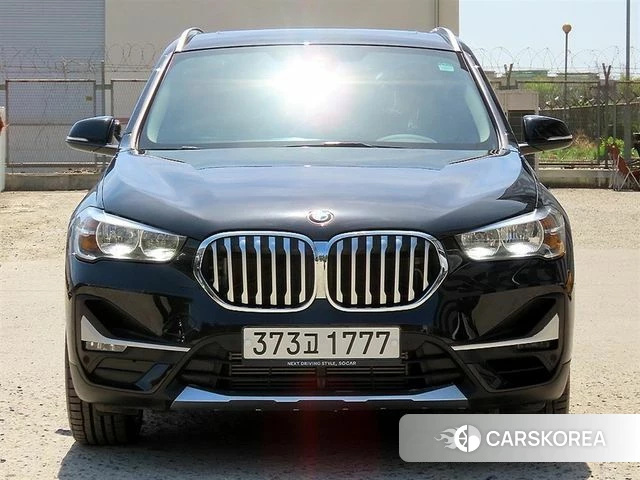 BMW X1 (F48) 2022 Черный из Кореи