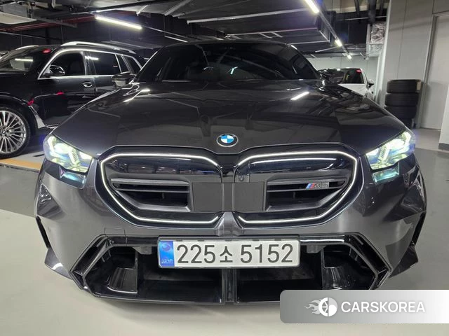 BMW M5 (G90) 2025 Серый из Кореи