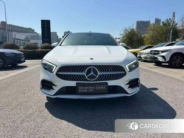 Mercedes-Benz Class A 2021 Белый из Китая