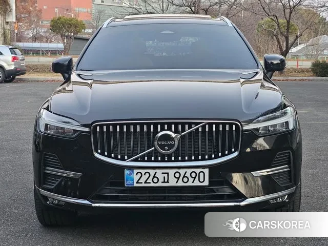 Volvo XC60 second Generation 2024 Черный из Кореи