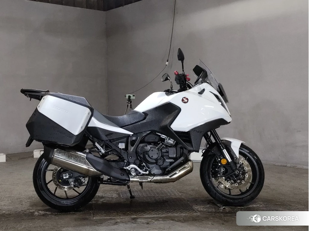 Проданный Honda NT1100 2022 из Японии, фото 2