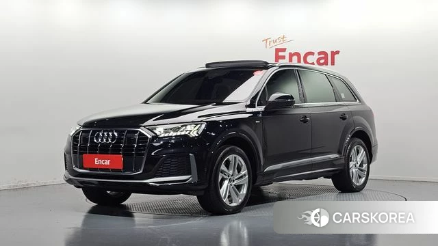 Audi Q7 (4M) 2021 Черный из Кореи