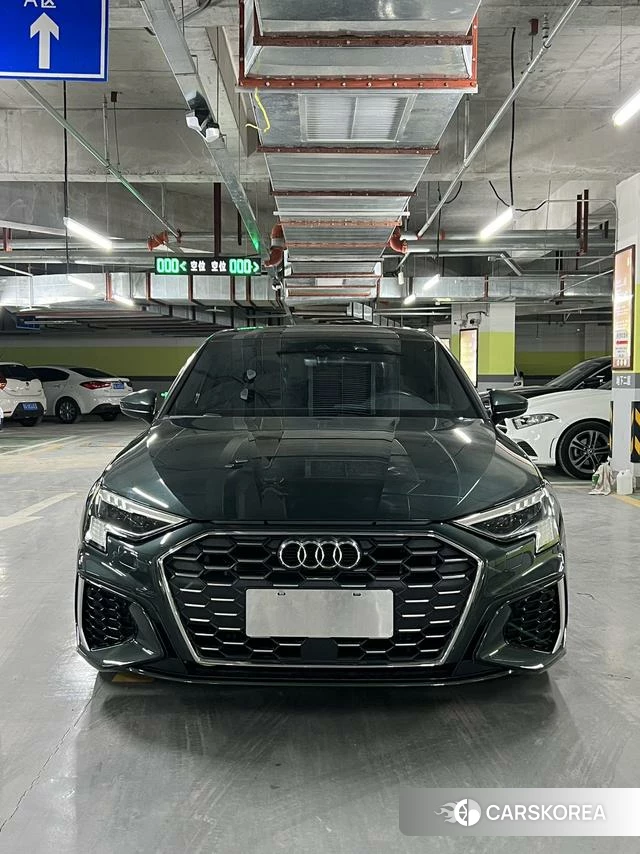 Audi A3 2023 Зеленый из Китая