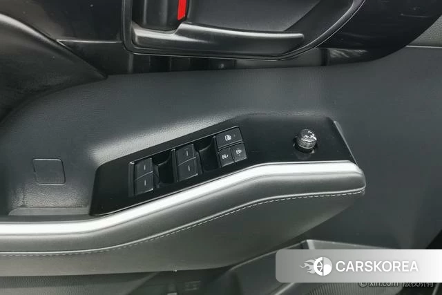 Toyota Crown Lufang 2022 Черный из Китая