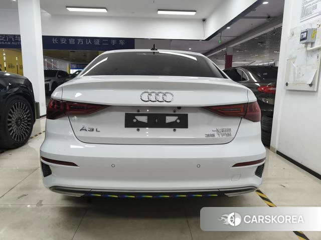 Audi A3 2021 Белый из Китая