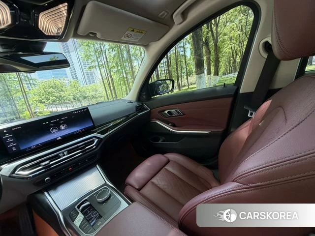BMW 3 series 2023 Черный из Китая