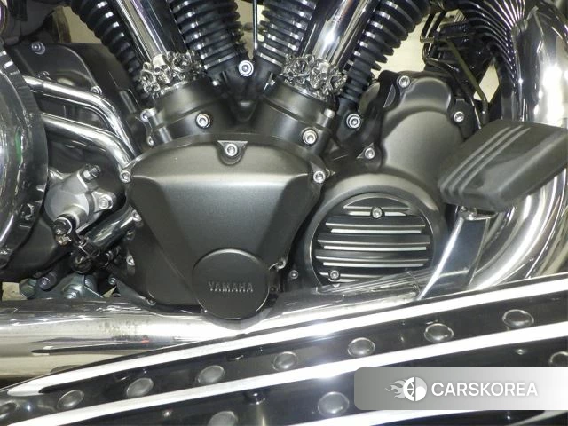 Engine photo