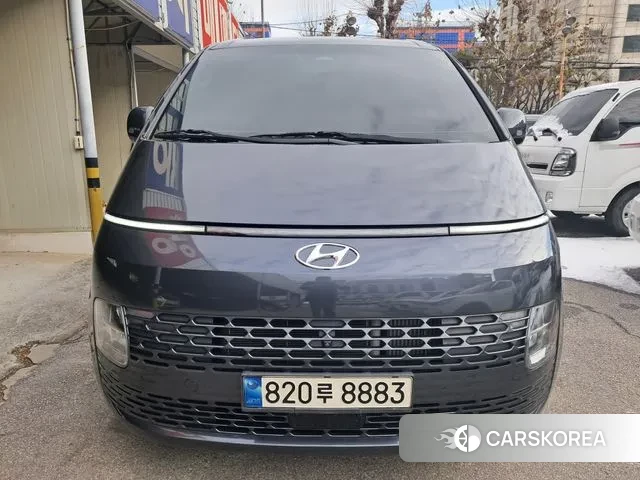 Hyundai Staria 2023 Серый из Кореи