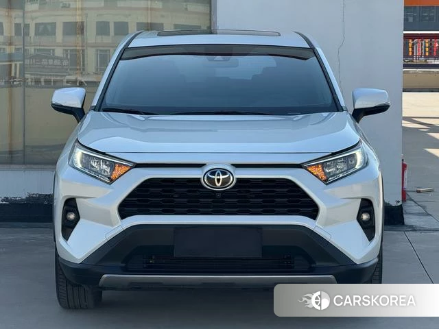 Toyota RAV4 Rongfang 2023 Белый из Китая