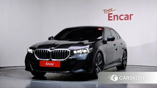 BMW 5 Series (G60) 2024 Серый из Кореи