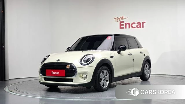 Mini Cooper 2018 Жемчужный цвет из Кореи