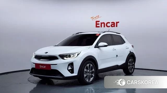 Kia Stonic 2018 Белый из Кореи
