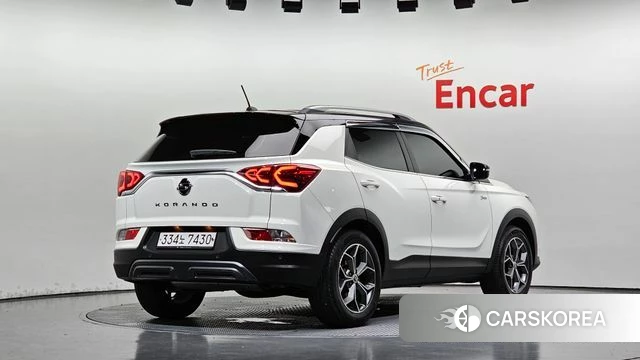 Ssangyong Beautiful Korando 2019 Белый из Кореи