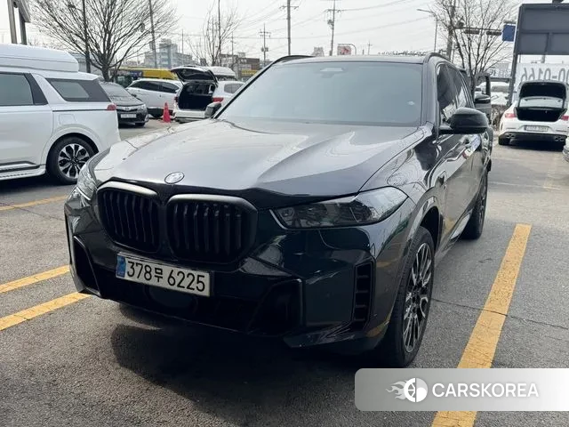 BMW X5 (G05) 2023 Черный из Кореи