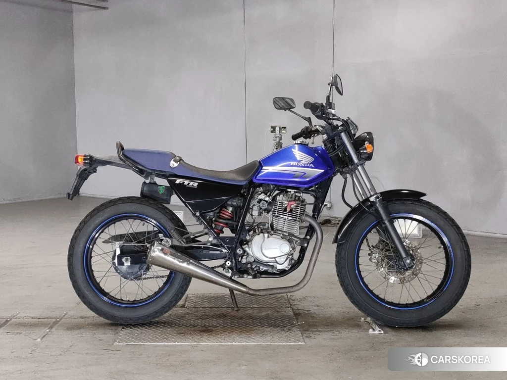 Проданный Honda FTR223 2010 из Японии