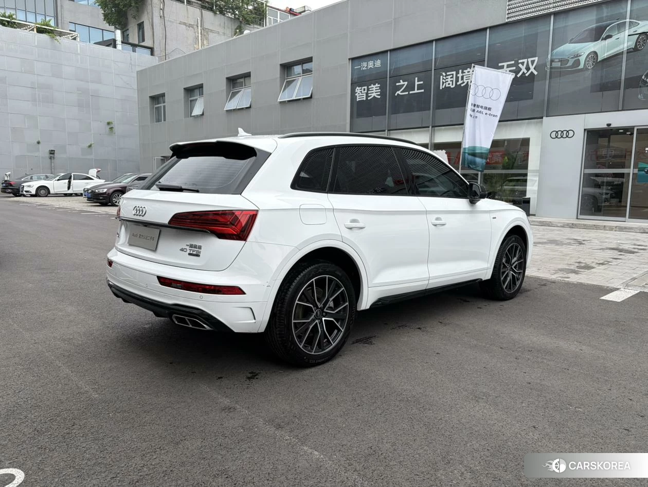 Audi Q5L 2024 Белый из Китая