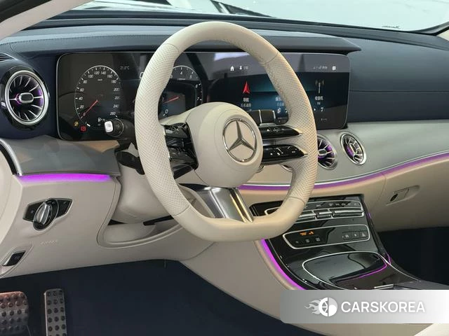 Mercedes-Benz E-class (imported) 2023 Зеленый из Китая