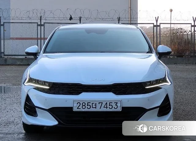 Kia K5 3rd generation 2021 Белый из Кореи
