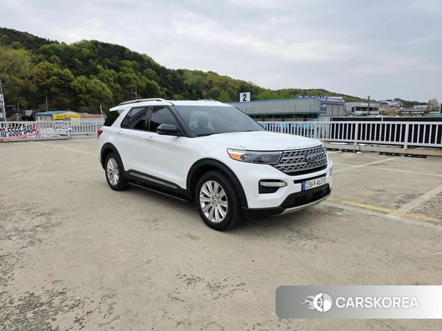 Ford Explorer 6th Generation 2021 Белый из Кореи