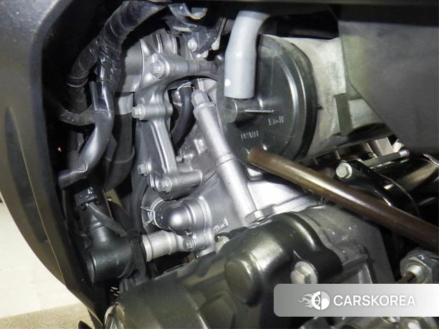 Engine photo