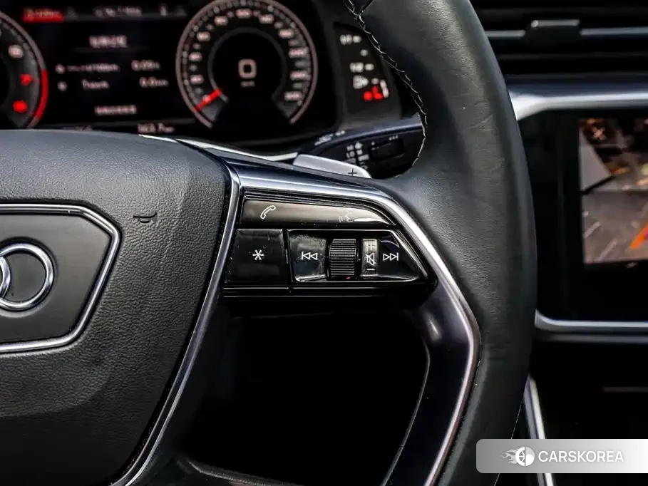 Audi A7L 2024 Синий из Китая