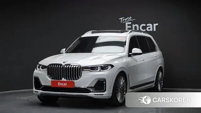 BMW X7 (G07) 2022 Белый из Кореи