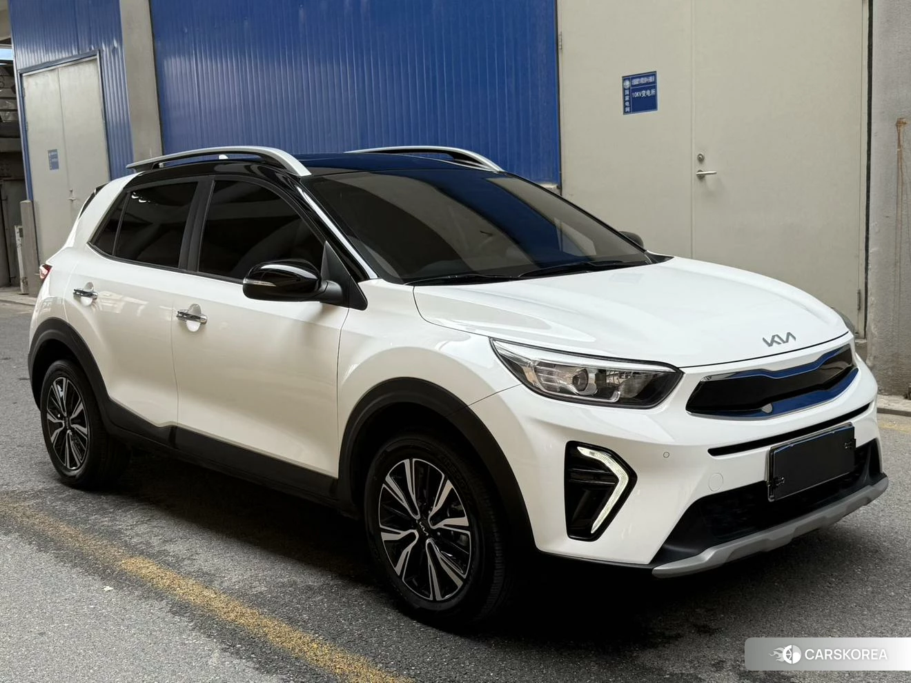 Kia Yi Ran 2021 Белый из Китая