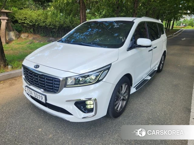 Kia The New Carnival 2018 Белый из Кореи