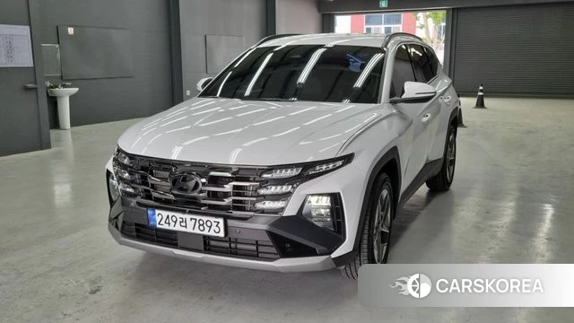 Hyundai The New Tucson Hybrid (NX4) 2025 Белый из Кореи