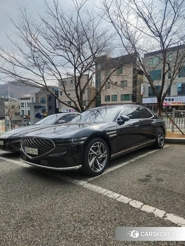 Genesis G90 (RS4) 2022 Черный из Кореи