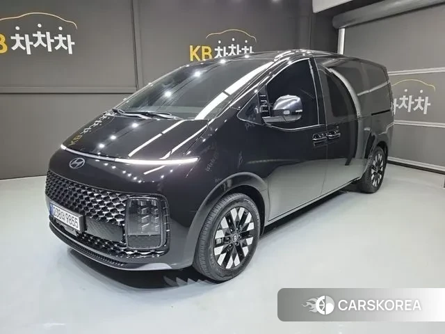 Hyundai Staria 2025 Черный из Кореи